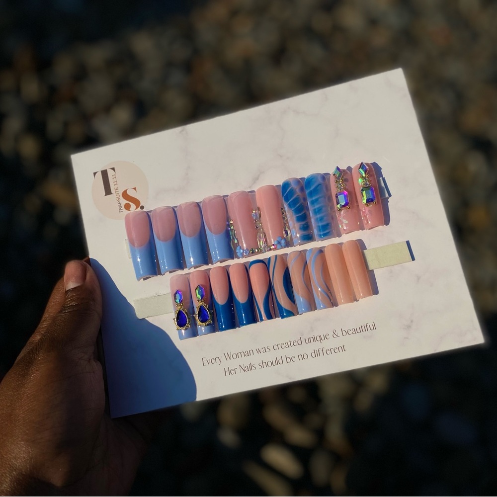COPY - Handmade press on nails